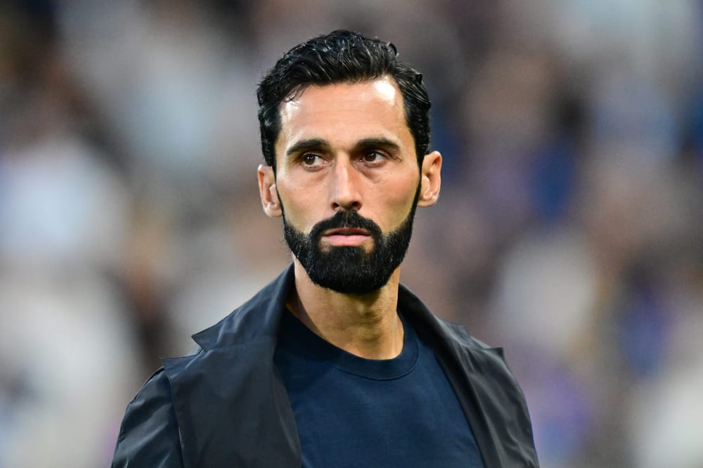 Fulham manager Alvaro Arbeloa during the Premier League match between Fulham and Chelsea at Craven Cottage, London, UK on 24 August 2026.